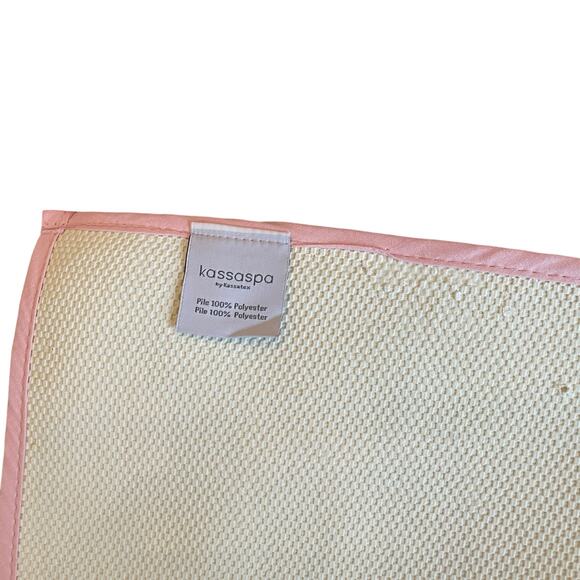 Pink Valentines Day Red Lips Bath Rug 21x34 Non Slip Bath Mat by Kassa Spa New - Picture 6 of 10